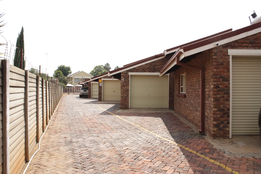 3 Bedroom Property for Sale in Potchefstroom North West
